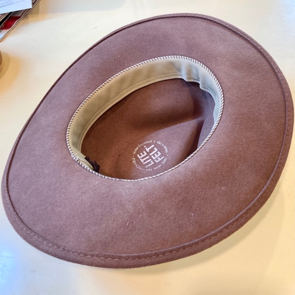 Wool Felt Hat with leather and Aztec style band - Picture 7 of 10